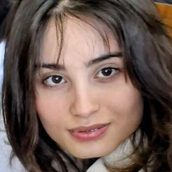 Babysitter in Vaqueros: Abril Fernández