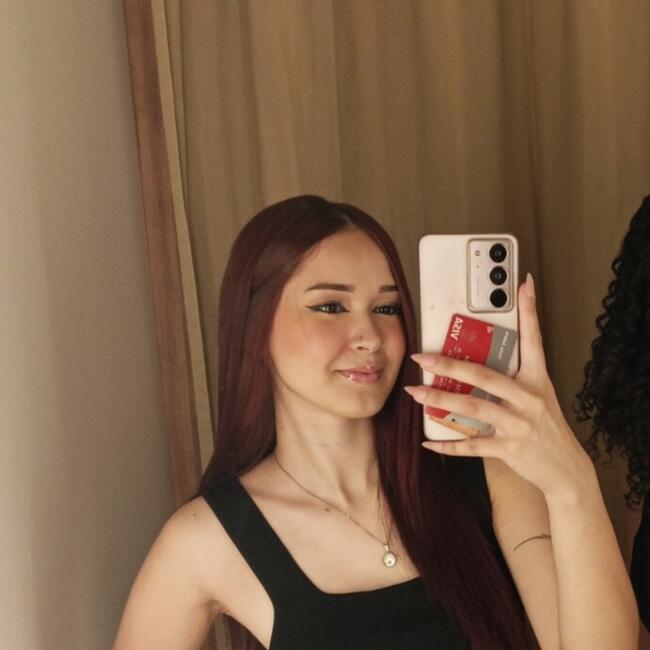 Babysitter in Palhoça: Kerolyn