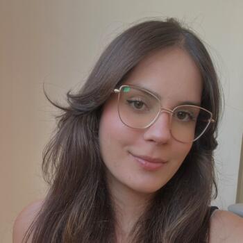 Babysitter in Marília: Leticia