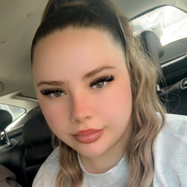 Babysitter in Solihull: Sinead