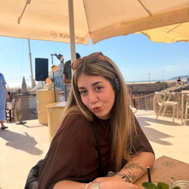 Babysitter in Albergaria-a-Velha: Bruna