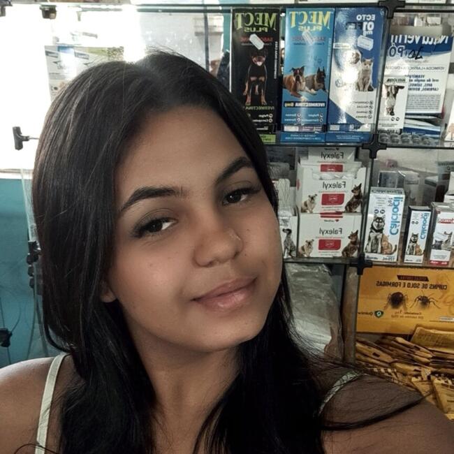 Babysitter in Rio Verde: Larissa