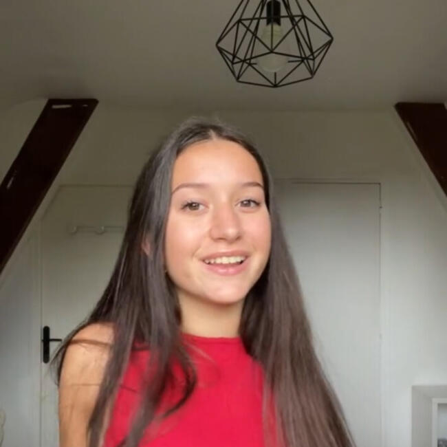 Babysitter in Bois-Guillaume: Jeanne