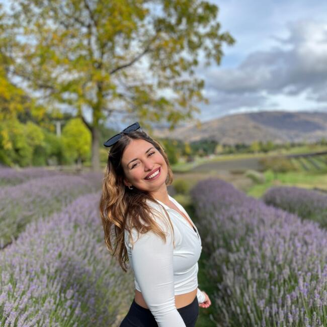 Babysitter in Queenstown: Macarena