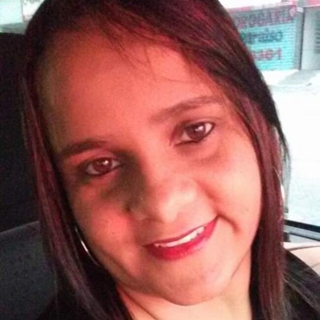 Babysitter in Pirapora do Bom Jesus: Simone