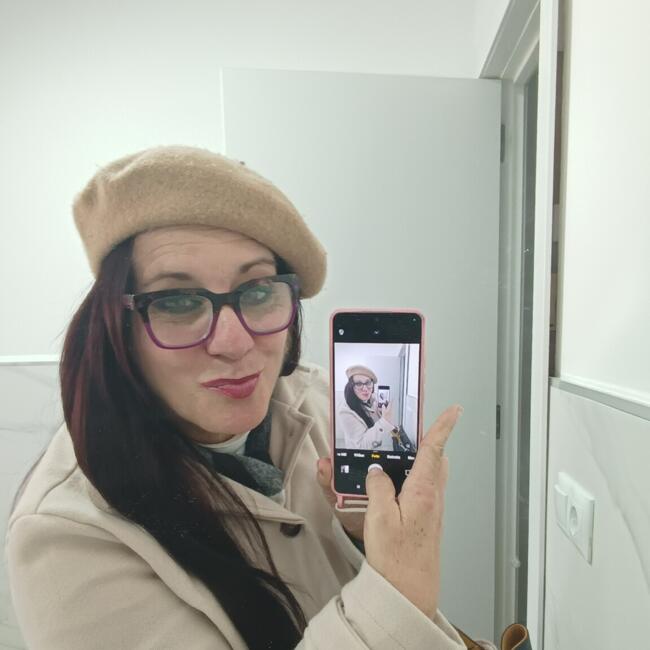 Babysitter in Puçol: Jackie