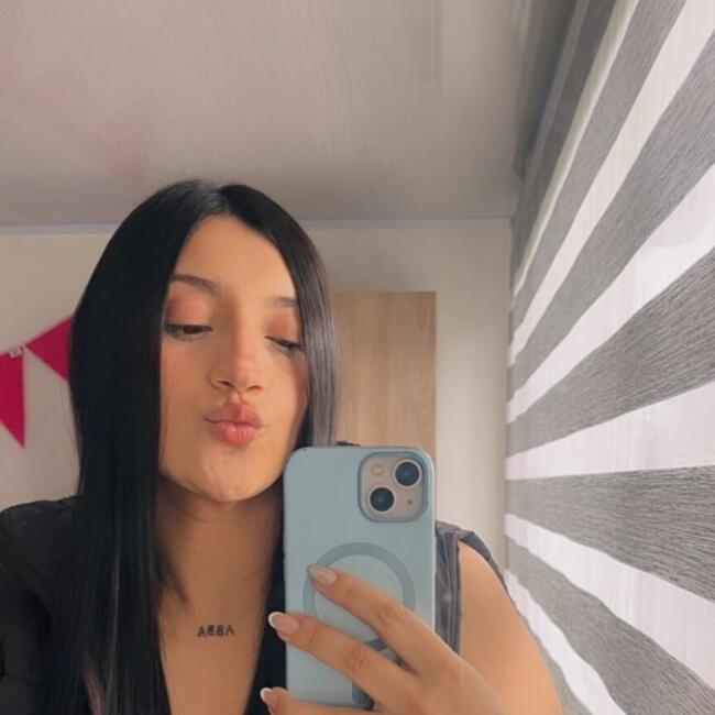 Trabajo para niñera en Bello: Andrea