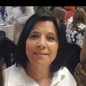 Babysitter in Vila Nova de Famalicão: Ana