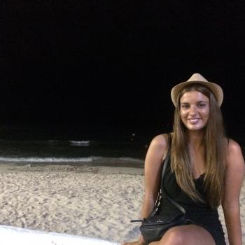 Babysitter Maia: Daniela Coutinho