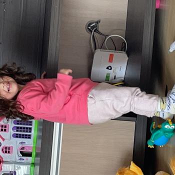 Emprego de babá em Novo Hamburgo: emprego de babá Fabíola
