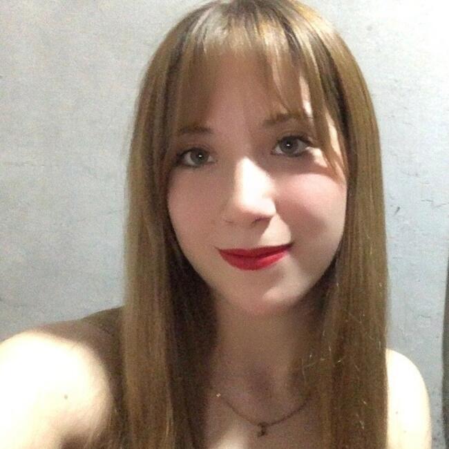 Niñera en Montevideo: Emily