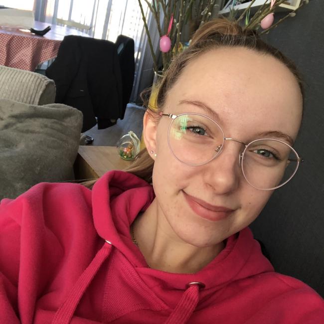 Babysitter in Wormer: Linda