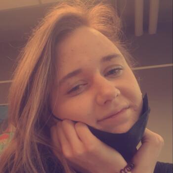 Oppas in Huizen: Britt