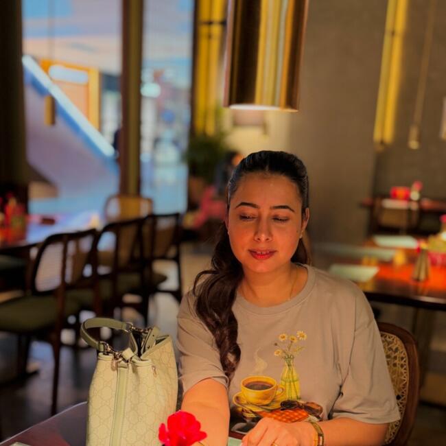 Babysitting job in London: Zarmina