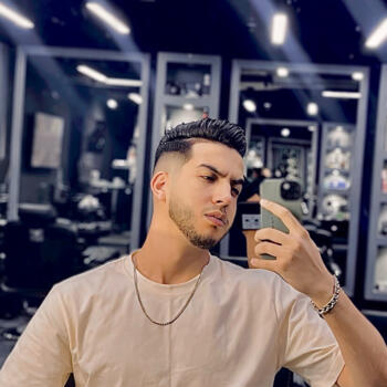 Babysitter in Dubai: Ayman