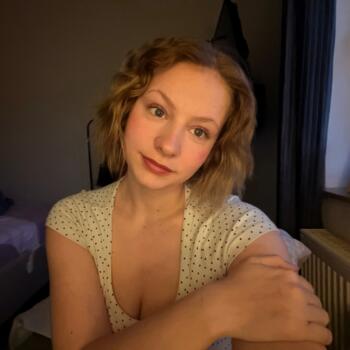 Babysitter in Velbert: Lucy