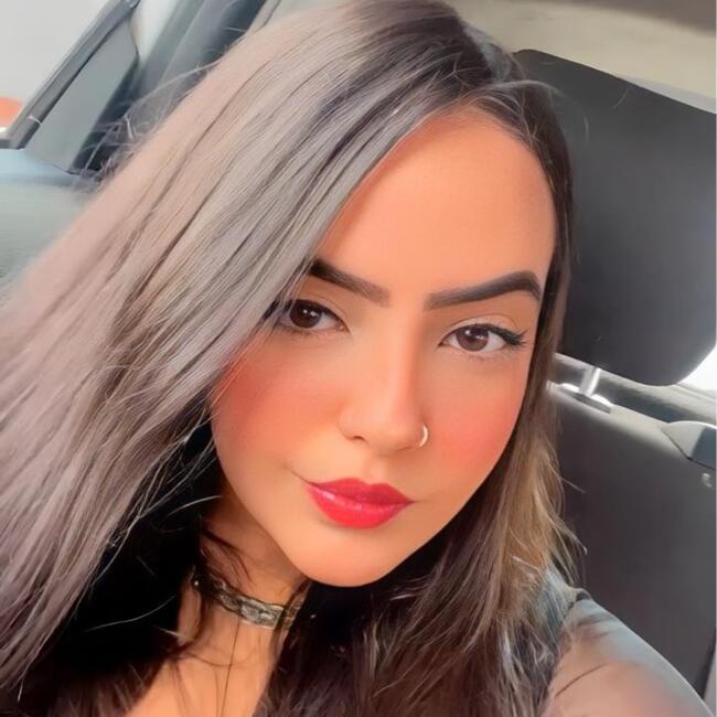 Babysitter in Uberlândia: Anna Lígia