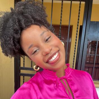 Niñera en Santo Domingo (Distrito de Santo Domingo): Kerem magnolia