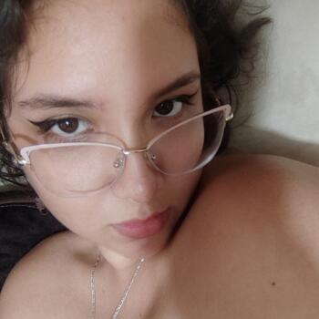 Babysitter in Santo Domingo de los Colorados: Katrina