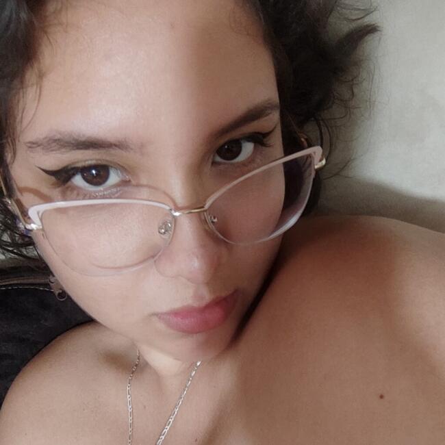 Babysitter in Santo Domingo de los Colorados: Katrina