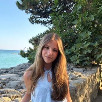 Babysitter in Täby: Beatrice