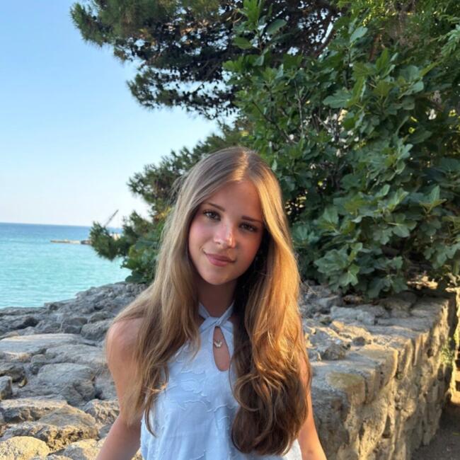 Babysitter in Täby: Beatrice