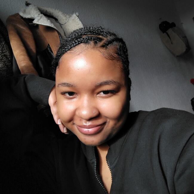 Babysitter em Bragança: Keila