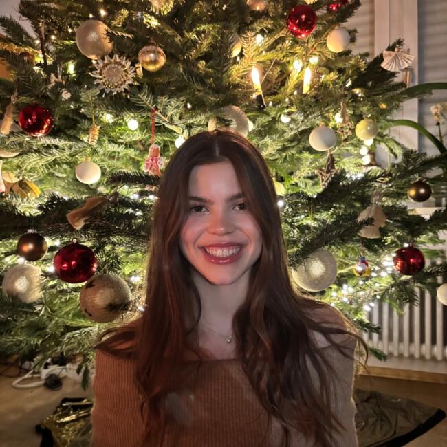 Babysitter in München: Marie-Lou
