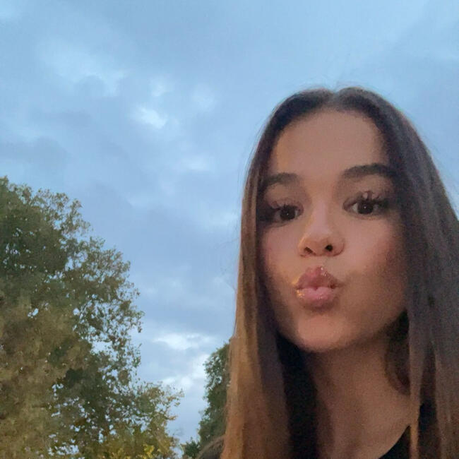 Babysitter in Oudergem: Loubna