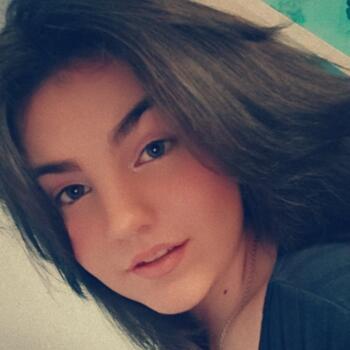 Babysitter in Farciennes: Kasandra