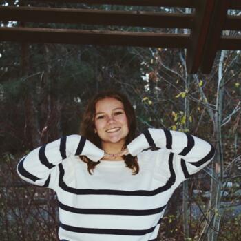 Babysitter in Sparks: Alicia