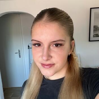 Babysitter in Itzehoe: Anna