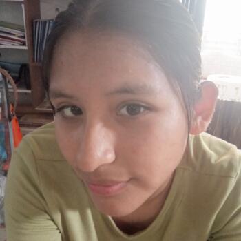 Babysitter in Chimbote: Noemí