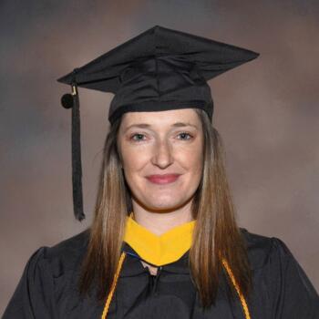 Babysitter in Hooksett: Dana