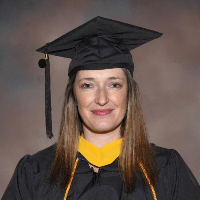 Babysitter in Hooksett: Dana