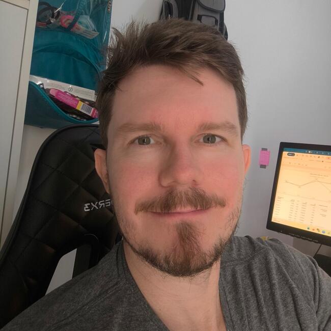 Babysitting job in Juiz de Fora: Diogo