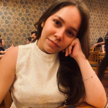 Babysitter in Fortaleza: Isabela