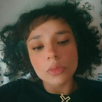 Babá em Eunápolis: Marina