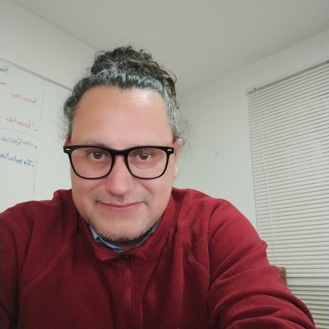 Trabajo para niñera en Talca: Claudio