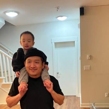 Δουλειά για babysitter στην περιοχή Richmond: δουλειά φύλαξης παιδιών Adam