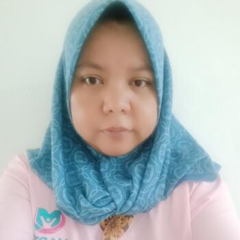 Babysitter in Tangerang: Ratna