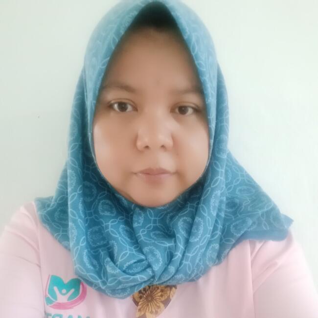 Babysitter in Tangerang: Ratna
