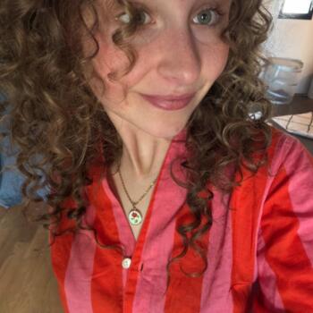 Babysitter in Paris: Adèle