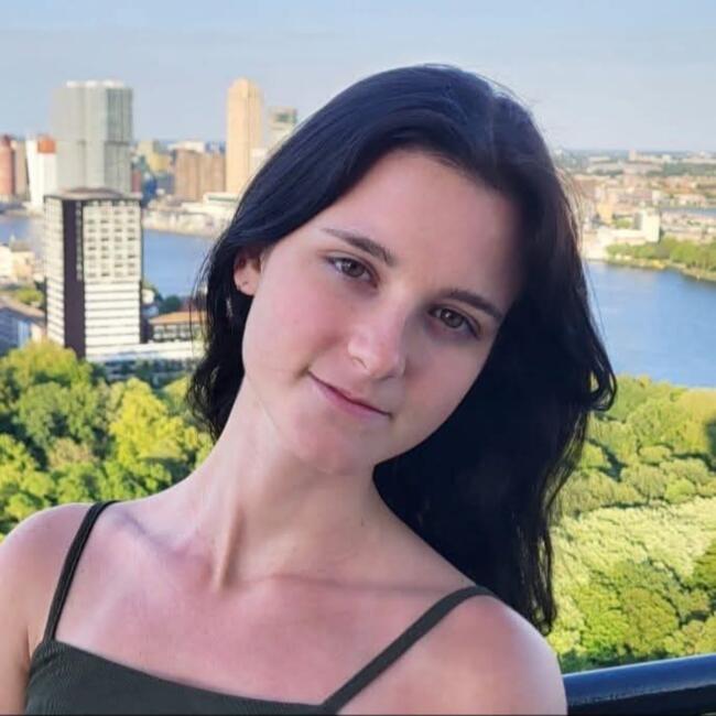 Babysitter in Kraainem: Camille