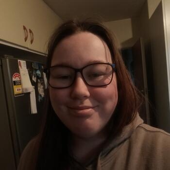 Babysitter Ashburton: Sarah