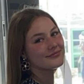 Babysitter in Bourg-en-Bresse: Pearline