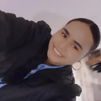 Babysitter Auckland: Terenure