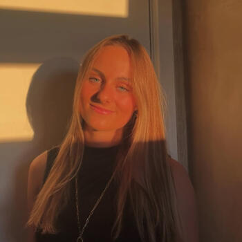 Babysitter in Rhode-Saint-Genèse: Maely