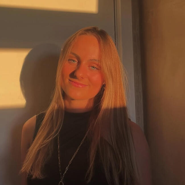 Babysitter in Sint-Genesius-Rode: Maely