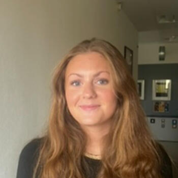 Babysitter i Frederikshavn: Gry